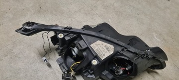 BMW E60 E61 LIFT Детали корпуса лампы слева спереди