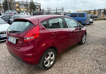 Ford Fiesta VII Hatchback 5d 1.25 Duratec 82KM 2011 Ford Fiesta 1.2 Benzyna 82KM, zdjęcie 6