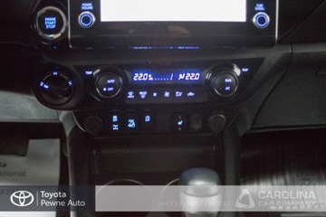 Toyota Hilux VIII Podwójna kabina Facelifting 2.8 D-4D 204KM 2021 Toyota Hilux 2.8 D-4D Double Cab SR5 4x4 aut Zabud, zdjęcie 6