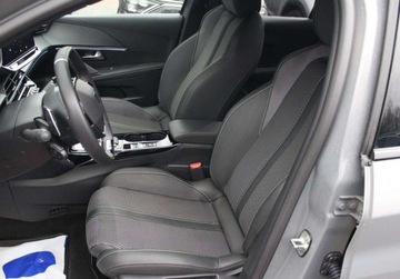 Peugeot 208 II Hatchback Facelifting 1.2 Hybrid 100KM 2025 Peugeot 208 mHEV GT 2025 Od RiA 1.2 Hybryda 100KM, zdjęcie 11