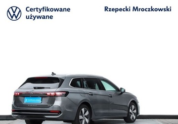Volkswagen Passat B8 Variant Facelifting 1.5 TSI EVO 150KM 2024 Volkswagen Passat 1.5 TSI 150KM Elegance DSG Harman Kardon Dach Szklany Pa, zdjęcie 4