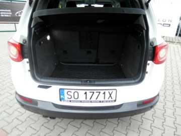 Volkswagen Tiguan I SUV 2.0 TDI CR DPF 140KM 2008 Volkswagen Tiguan Webasto 4x4 Nawigacja Bi-Xenon Klimatronik 2.0 Diesel, zdjęcie 16