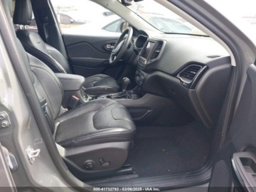 Jeep Cherokee V 2023 Jeep Cherokee 2023 JEEP CHEROKEE ALTITUDE LUX 4X4 2.4 Benzyna 180KM, zdjęcie 12