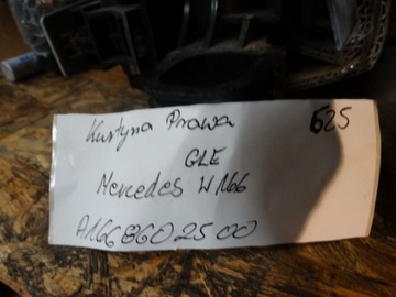 IDEÁLNÍ ZÁVĚS VZDUCHOVÁ PRAVÁ MERCEDES GLE W166 1