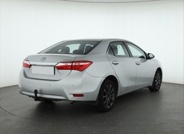 Toyota Corolla XI Sedan 1.6 Valvematic 132KM 2015 Toyota Corolla 1.6 Valvematic, Salon Polska, zdjęcie 4