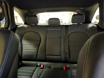 Mercedes GLC C253 2021 Mercedes-Benz GLC 300 4Matic 2021 2.0 Benzyna 255KM, zdjęcie 10