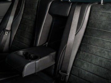 Mercedes GLE V167 SUV Facelifting 2.0 300d 269KM 2025 MERCEDES-BENZ GLE 300 d 4-Matic AMG Line 2.0 (269KM) 2025, zdjęcie 17