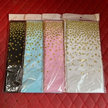 ЧЕРНАЯ СКАРЕТЬ ФОЛЬГА С ЗОЛОТЫМ КОНФЕТТИ 137х274 см