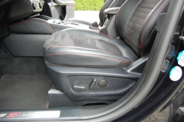 Ford Kuga III SUV 2.0 EcoBlue 190KM 2020 Kuga ST-LINE 2xAlu TempAktywny FullLed KeylessGo Kamery Piękna, zdjęcie 18