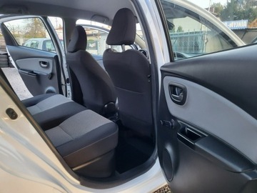Toyota Yaris III Hatchback 5d Facelifting Hybrid 100KM 2016 Toyota Yaris 1.5 Hybrid 100% Org Przebieg 132 Tyś, zdjęcie 19