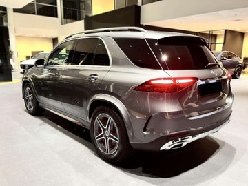 Mercedes GLE V167 SUV Facelifting 2.0 300d 269KM 2025 MERCEDES-BENZ GLE 300 d 4-Matic AMG Line 2.0 (269KM) 2025, zdjęcie 1