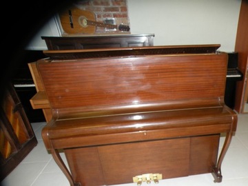 Английское пианино CAMBRIDGE, идеальное состояние.