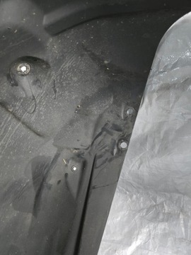 AUDI A4 B9 PODBĚH PRAVÝ PŘEDNÍ 8W0821172K