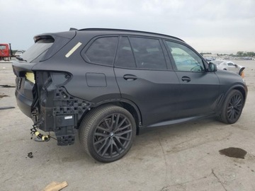 BMW X5 G05 2022 BMW X5 XDrive40I 2022 3.0l 3.0 Benzyna 335KM, zdjęcie 3