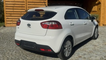 Kia Rio III Hatchback 3d 1.2 DOHC CVVT 85KM 2012 Kia Rio 1.2 Benzyna 85KM z Niemiec - 2 kpl. kół, zdjęcie 8