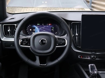Volvo XC60 II Crossover Plug-In Facelifting 2.0 T6 350KM 2025 XC60 T6 Plug-In Hybrid AWD Ultra Black Edition 2.0 (349KM) 2025, zdjęcie 7