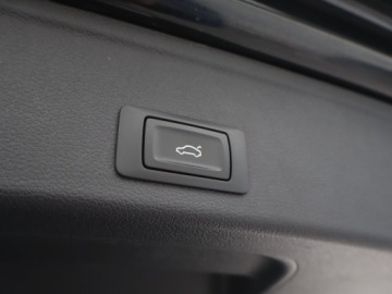 Audi A4 B9 Limousine 2.0 TDI 122KM 2017 Audi A4 2.0 TDI, Navi, Xenon, Bi-Xenon, Klima, zdjęcie 22