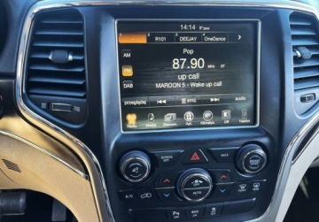 Jeep Grand Cherokee IV Terenowy Facelifting 3.0 V6 CRD 250KM 2014 Jeep Grand Cherokee ORYGINALNY LAKIER 4 x podgrzewane fotele i kierownica, zdjęcie 15