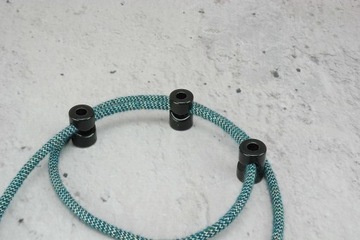 держатель кабеля в керамической оплетке «паук-чердак»