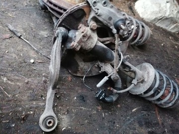 BMW E31 840 TLUMIČ TĚHLICE NÁBOJE PŘEDNÍ 4.0