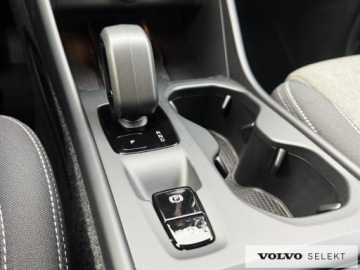 Volvo XC40 Crossover Facelifting 2.0 B3 163KM 2025 Volvo XC 40 B3 Core | Fusion Red | BLIS | Serwis A, zdjęcie 20