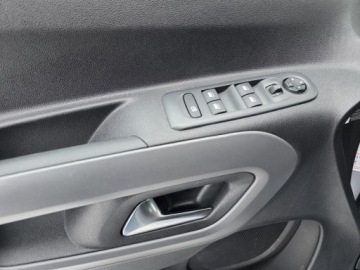 Toyota 2022 proace verso 1.2l benzyna 130KM*Salon PL * Bezwypadkowy * ASO Automat, zdjęcie 8