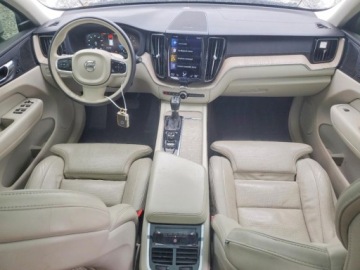Volvo XC60 II 2021 Volvo XC 60 T5 Inscription 2021 2.0 Benzyna 250KM, zdjęcie 8