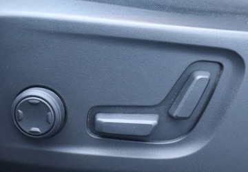 Volvo XC40 2021 Volvo XC 40 B4 197KM MOMENTUM Salon PL I Wlasciciel Serwis ASO Gwarancj F, zdjęcie 19