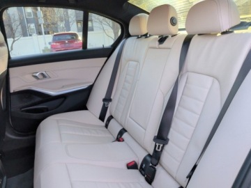 BMW Seria 3 G20-G21 Limuzyna 3.0 330d 286KM 2025 BMW Seria 3 330d xDrive Sport Sedan 3.0 (286KM) 2025, zdjęcie 9