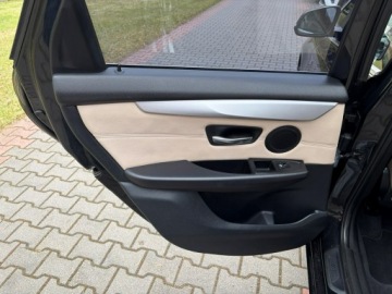 BMW Seria 2 F22-F23-F45-F46 Gran Tourer 218d 150KM 2015 BMW 218 2.0d 150 KM Skóry Hak odpinany, zdjęcie 12