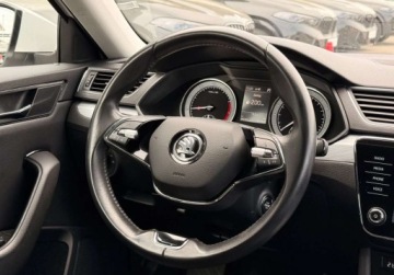 Skoda Superb III Kombi Facelifting 1.5 TSI 150KM 2021 Skoda Superb Hak Matrix-LED Navi El. klapa Czujniki Salon PL FVAT23, zdjęcie 15