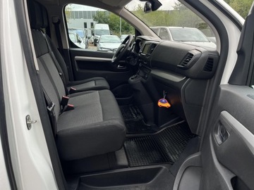 Toyota Proace II Furgon Medium 2.0 D-4D 177KM 2018 Toyota PROACE VERSO 2.0 D4-D Long Business Toyota, zdjęcie 16