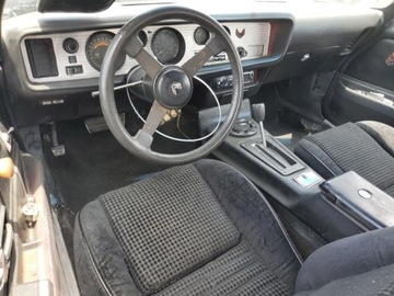 Pontiac Firebird II 1975 Pontiac Firebird 1975 2.5 2.5 Benzyna 90KM, zdjęcie 8
