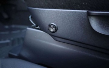 Mitsubishi ASX I SUV Facelifting 2016 1.6 117KM 2017 Mitsubishi ASX Mitsubishi ASX 1.6 2WD 1.6 Benzyna 117KM, zdjęcie 23