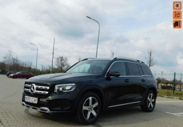 Mercedes GLB SUV 2.0 200d 150KM 2022 Mercedes-Benz GLB z Gwarancja Bezwypadkowy Model 2023r 2.0 Diesel 150KM