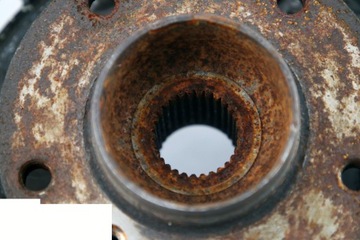 BMW E81 E87 E90 E91 E92 Поворотный кулак левый задний