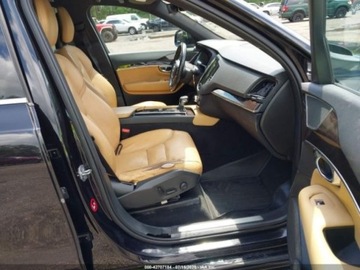 Volvo XC90 II 2018 Volvo XC 90 2018 Volvo XC90 T6 AWD 7-Passenger Momentum 2.0 Benzyna 316KM, zdjęcie 4