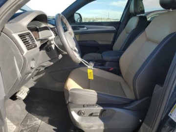 Volkswagen 2022 Volkswagen Atlas Cross Sport Sel R-Line 2022 3.6 Benzyna 276KM, zdjęcie 7