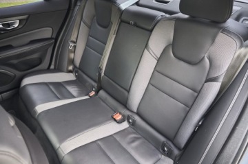 Volvo S60 III 2022 R-DESIGN__ 5 SZTUK W OFERCIE, zdjęcie 28