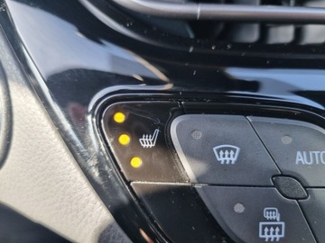 Toyota C-HR I Crossover Facelifting 2.0 Hybrid Dynamic Force 184KM 2022 Toyota C-HR 2.0 Hybrid Style 2.0 Hybrid Style 184, zdjęcie 25