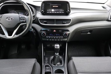 Hyundai Tucson III SUV Facelifting 1.6 GDi 132KM 2019 Hyundai Tucson 1.6 GDI, Salon Polska, zdjęcie 11