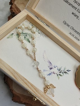 Сувенир ко Святому Причастию - ПОДАРОК ​​Белая коробочка. Набор четок и ангела