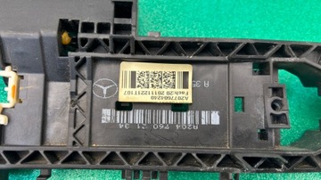 DRŽÁK DRŽÁKY KLIKY LEVÝ PŘEDNÍ MERCEDES W204 W212 W172 PAK16/006S