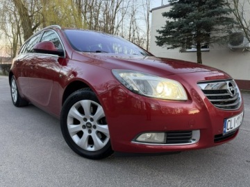 Opel Insignia I Sports Tourer 2.0 CDTI ECOTEC 160KM 2009 Opel Insignia Cosmo Sport Tour 2.0 CDTI 160KM Navi, zdjęcie 12