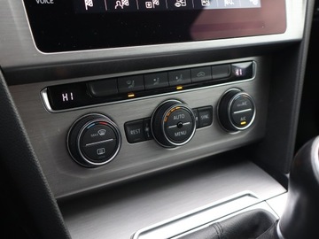 Volkswagen Passat B8 Limousine 2.0 TDI BlueMotion Technology 150KM 2018 VW Passat 2.0 TDI, Salon Polska, Serwis ASO, Navi, zdjęcie 15