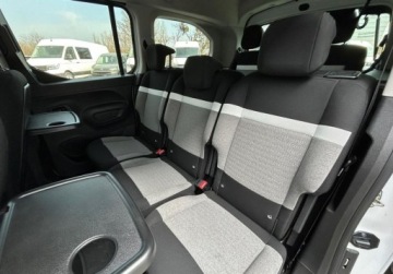 Citroen Berlingo III Van M 1.5 BlueHDi 130KM 2022 Citroen Berlingo Dlugi XL Feel Pack SS 7 os Kamera 360, Tempomat, Bezwypad, zdjęcie 15