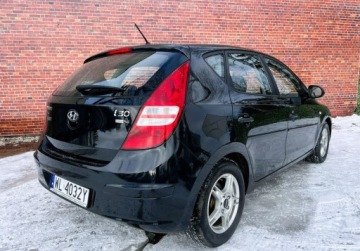 Hyundai i30 I Hatchback 1.4 109KM 2009 Hyundai i30 Alu Klima Isofix Gwarancja w cenie Warszawa VFXW 1.4 Benzyna, zdjęcie 3