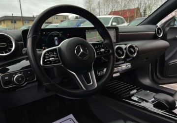Mercedes CLA C118/X118 Shooting Brake 2.0 220d 190KM 2020 Mercedes-Benz CLA kamera 2.0D 190KM NAVI BEZWYPADKOWY gwarancja LED, zdjęcie 13