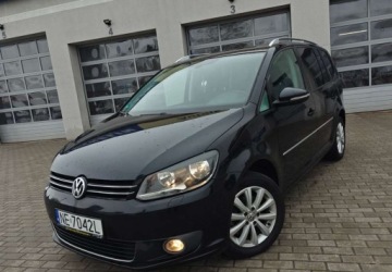 Volkswagen Touran II 1.6 TDI 105KM 2011 Volkswagen Touran Volkswagen Touran 1.6 TDI DPF Highline 1.6 Diesel 105KM, zdjęcie 1