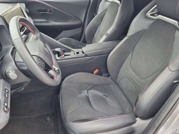 Toyota C-HR II SUV 2.0 Hybrid Dynamic Force 197KM 2024 Toyota C-HR Toyota C-HR 2.0 Hybrid GR Sport, gwarancja, salon pl, 1 wlasci, zdjęcie 12